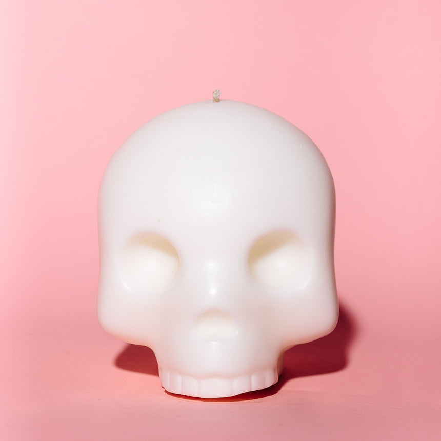 Skull Candle - Wick Decor