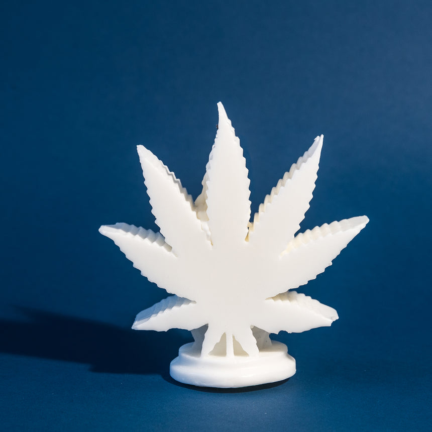 Cannabis Candle - Wick Decor